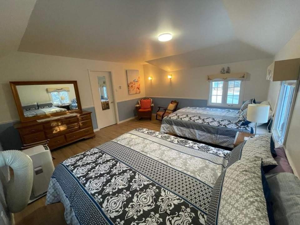 Gite Macdale B&B Paspebiac Exteriör bild